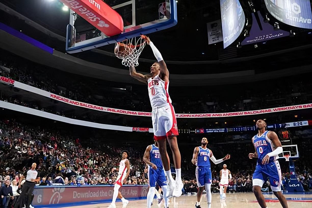 世界杯比赛在线观看地址-状态又一次跌落谷底，火箭锋线新星真是全队最鸡肋的球员之一？